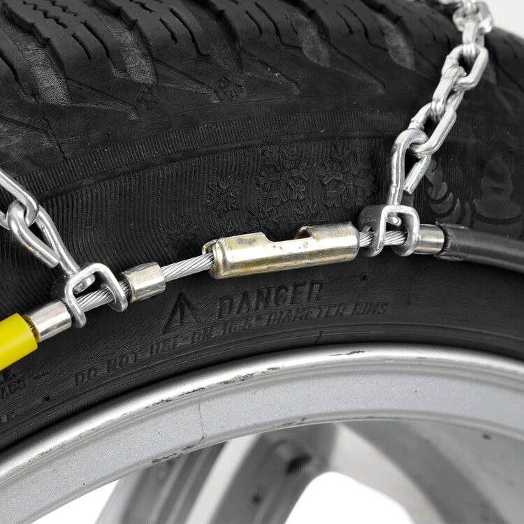 Gran Pree sneeuwkettingen 9mm Volkswagen Golf Sportsvan vanaf 2014 voor bandenmaat 205/55R16