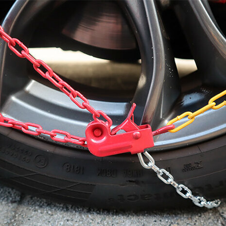PerfectFit sneeuwkettingen 9mm Lynk &amp; Co 01 vanaf 2016 voor bandenmaat 235/45R20