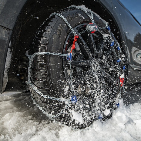 Pewag Servo SUV sneeuwkettingen 13mm Peugeot Boxer 2015 t/m 2021 voor bandenmaat 205/70R15